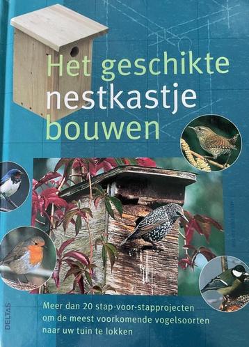 Het geschikte nestkastje bouwen beschikbaar voor biedingen