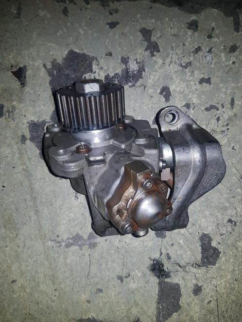 Dieselpomp Volkswagen Transporter T6 2.0 TDI 2023 04B130755G, Auto-onderdelen, Motor en Toebehoren, Volkswagen, Ophalen