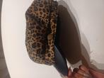 Hoed/baret met luipaardprint, Kleding | Dames, Ophalen of Verzenden, Zo goed als nieuw, Pet