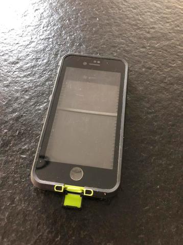 Étui Lifeproof pour iPhone résistant à la poussière !