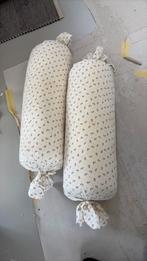 GRATUIT : 2 oreillers à récupérer à Bruxelles, Enlèvement, Utilisé, Blanc, Cylindrique