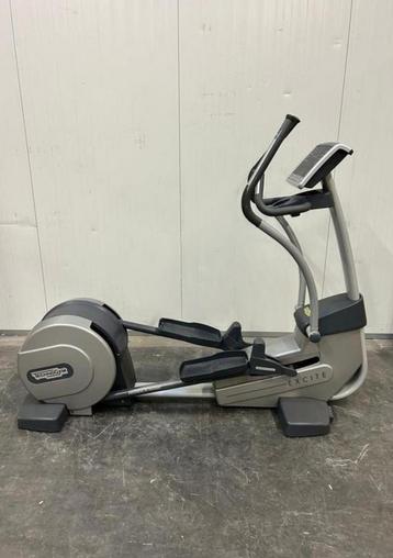 Technogym cardio crosstrainer en vario excite 700 led   beschikbaar voor biedingen