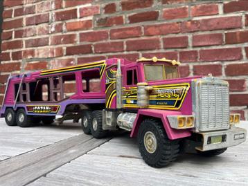 Gozan truck meer dan 30 jaar oud beschikbaar voor biedingen