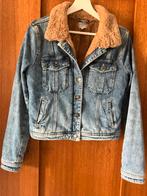 Jeansjasje met bont Jbc by Karen Damen maat 38, Kleding | Dames, Jassen | Winter, Ophalen, Maat 38/40 (M)