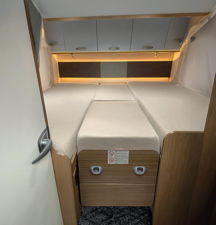 Jersey hoeslakenset - 4 delig met midden matras - Zand, Caravans en Kamperen, Caravanaccessoires