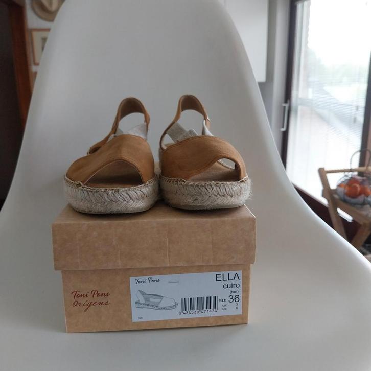 Damessandalen (36) Toni Pons, Kleding | Dames, Schoenen, Zo goed als nieuw, Espadrilles, Ophalen