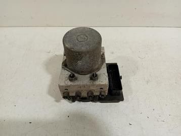 ABS POMP Audi A4 Avant (B8) (01-2007/12-2015) beschikbaar voor biedingen
