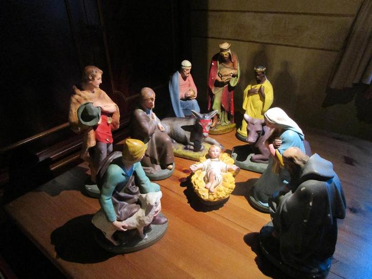 Ancienne crèche de Noël (1939) complète - 11 Figurines 33 cm, Divers, Noël, Enlèvement