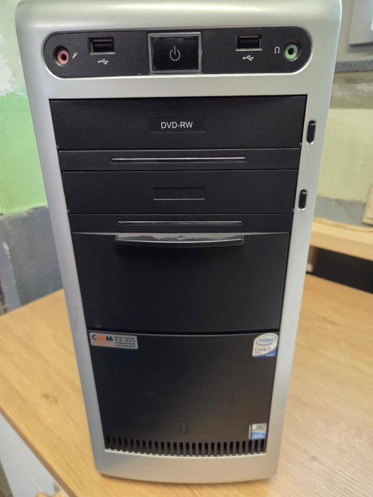 Oudere Pc intel core 2 duo 8400, Computers en Software, Desktop Pc's, Gebruikt, 2 tot 3 Ghz, HDD, 8 GB, Met videokaart, Ophalen