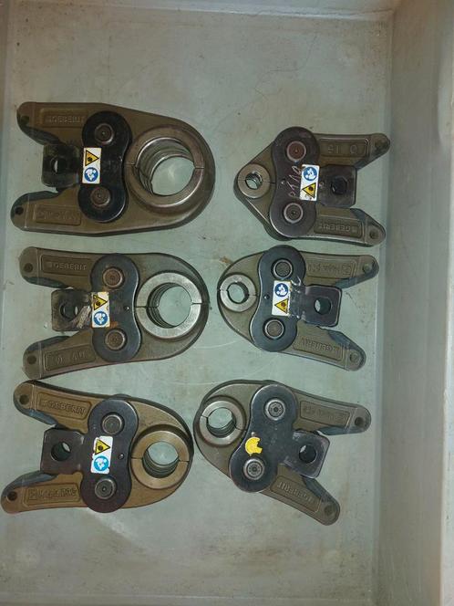 Persbek te huur, Doe-het-zelf en Bouw, Gereedschap | Handgereedschap, Ophalen