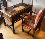 Superbe bureau ancien en bois massif avec son faiteuil, Ophalen