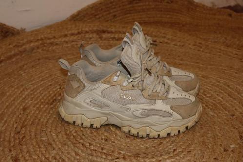 Fila Sneakers Maat 38 – Comfort & Stijl voor Elke Dag!, Kleding | Dames, Schoenen, Gedragen, Sneakers, Beige, Ophalen