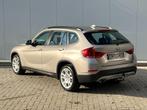 ✅ BMW X1 2.0d GARANTIE | Airco | Navi | Leder | Trekhaak, Te koop, Beige, Monovolume, 5 deurs