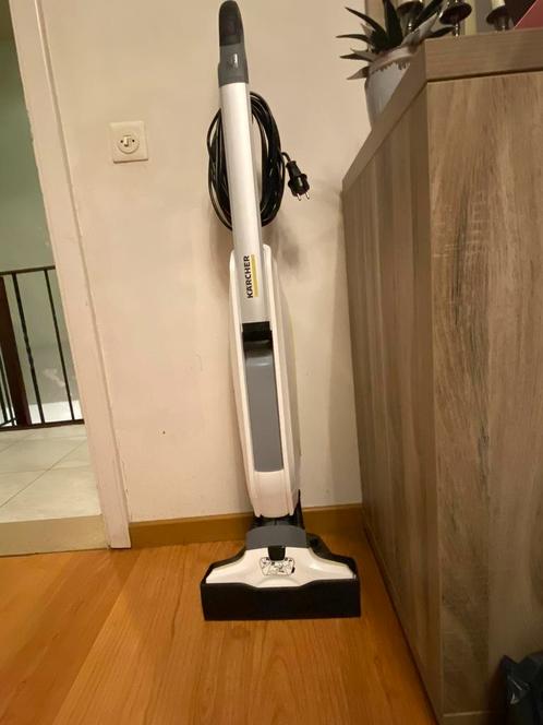 Kärcher Floor Cleaner FC 5, Maison & Meubles, Produits de nettoyage, Produit de nettoyage, Enlèvement