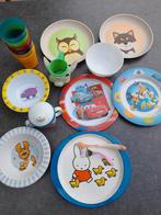 babyservies: borden, drinkbekers.., Enlèvement ou Envoi