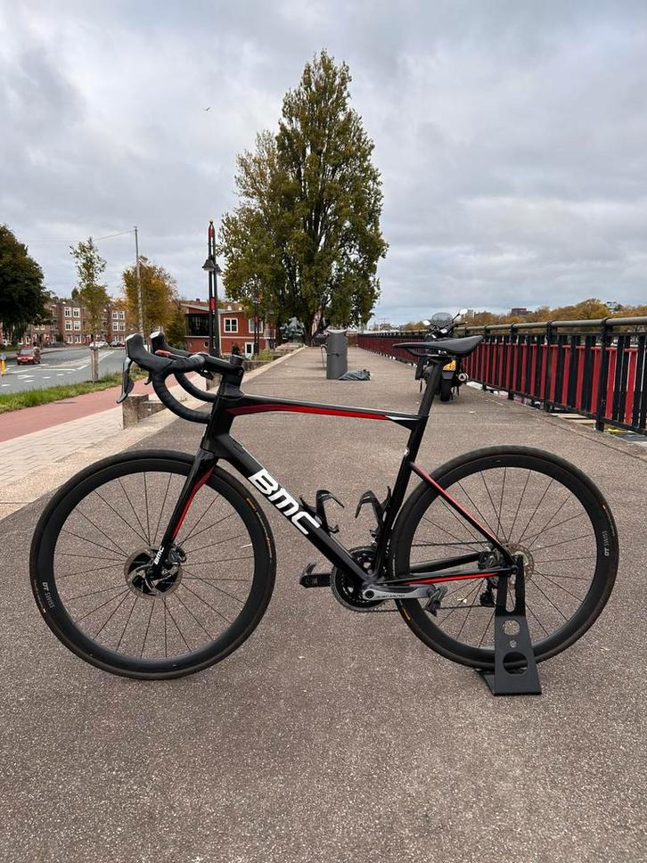 BMC Roadmachine 01 Dura Ace Di2 Disc - Maat 56cm, Sport en Fitness, Wielrennen, Ophalen