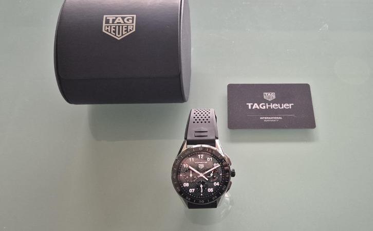 TAG Heuer Connected Calibre E3 - 45mm, Bijoux, Sacs & Beauté, Montres connectées, Comme neuf, Android, Noir, Distance, État, GPS