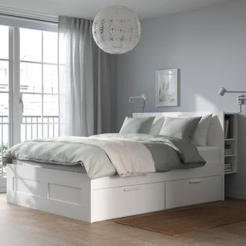 IKEA Bed Brimnes met hoofdeinde, matras, lades beschikbaar voor biedingen