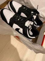 Nike dunk noir taille 43, Kleding | Heren, Schoenen, Ophalen, Zwart, Nike, Wandelschoenen