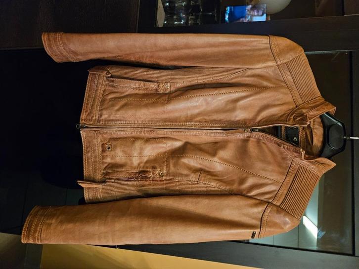 Camel kleurige lederen jas Milestone maat Smal, Kleding | Dames, Jassen | Winter, Zo goed als nieuw, Maat 36 (S), Ophalen of Verzenden