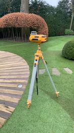 DEWALT LASERWATERPAS LI-ION ACCU, Doe-het-zelf en Bouw, Ophalen