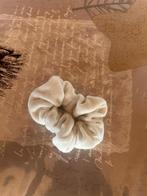 Chouchou blanc, Handtassen en Accessoires, Uiterlijk | Haarverzorging, Ophalen, Zo goed als nieuw, Haarspeld