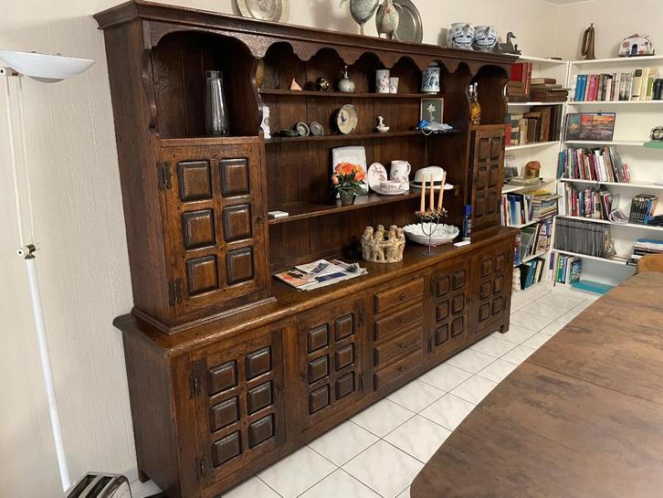 Antieke houten buffetkast, Antiek en Kunst, Antiek | Meubels | Kasten, Ophalen