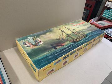 Vintage 776 Mantua Models 1/98 Kit en bois HMS Victory, TBE. beschikbaar voor biedingen