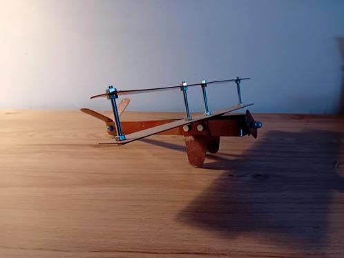 Handgamaakt bouwset (vliegtuig), Hobby en Vrije tijd, Modelbouw | Vliegtuigen en Helikopters, Zo goed als nieuw, Ophalen of Verzenden