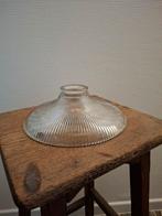 Abat-jour en verre, diamètre 21 cm, hauteur 7 cm, Antiquités & Art, Enlèvement