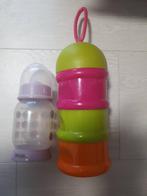 Boîte à lait en poudre Beaba et petite bouteille de lait/eau, Enfants & Bébés, Autres types, Utilisé, Enlèvement ou Envoi