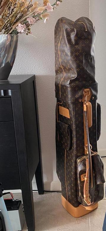 Louis Vuitton originele golftas nooit gebruikt beschikbaar voor biedingen
