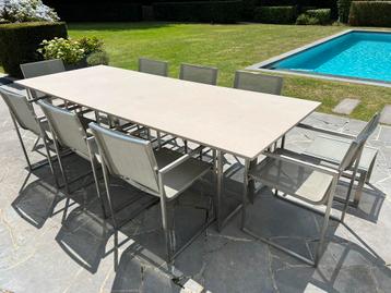 Originele Manutti tuinset Belgisch Design beschikbaar voor biedingen