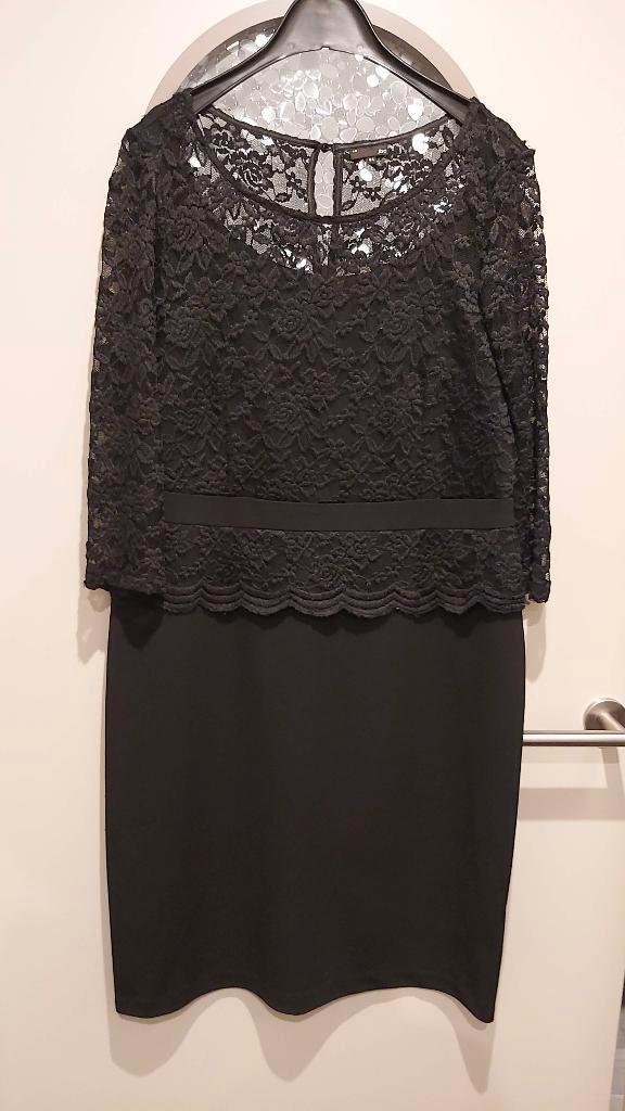 3 x jurk JBC, tijgerprint of zwart-goud of kant, mt 44, Kleding | Dames, Jurken, Zo goed als nieuw, Maat 42/44 (L), Zwart, Ophalen of Verzenden