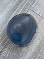 Agaat, Enlèvement ou Envoi, Minéral