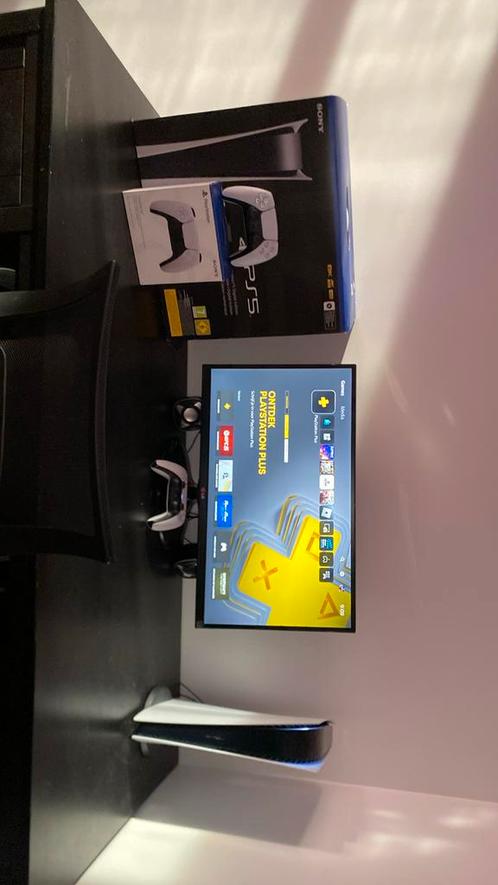 PlayStation 5 Digital Edition, Games en Spelcomputers, Spelcomputers | Sony PlayStation 5, Zo goed als nieuw, Playstation 5, Ophalen