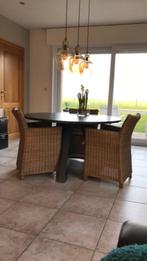 Ronde tafel + 3 stoelen in rotan, Maison & Meubles, Tables | Tables d'appoint, Rond, Bois, Enlèvement, Utilisé