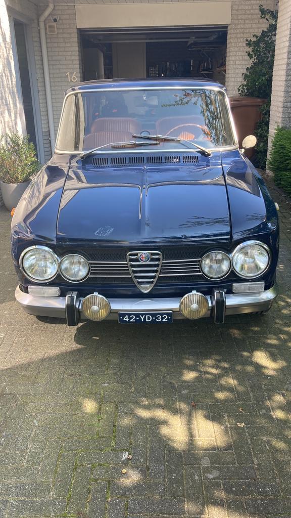 Leuke Alfa Romeo Giulia Super 1600 te koop, Auto's, Alfa Romeo, Particulier, Giulia, Benzine, Euro 1, Berline, 4 deurs, Handgeschakeld