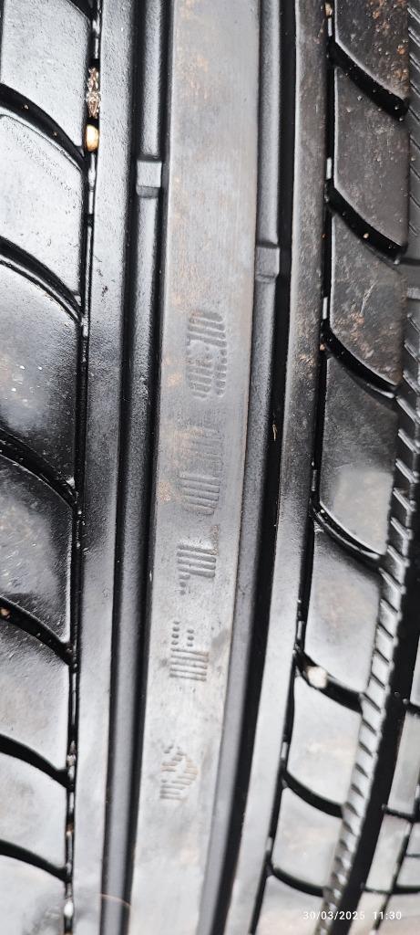 4 pneus été 225 60 16 102V XL 6.5mm a 7.5mm de gomme, Auto-onderdelen, Banden en Velgen, Band(en), Zomerbanden, 16 inch, 225 mm