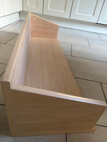 Boekenkast beuk kleur  beschikbaar voor biedingen
