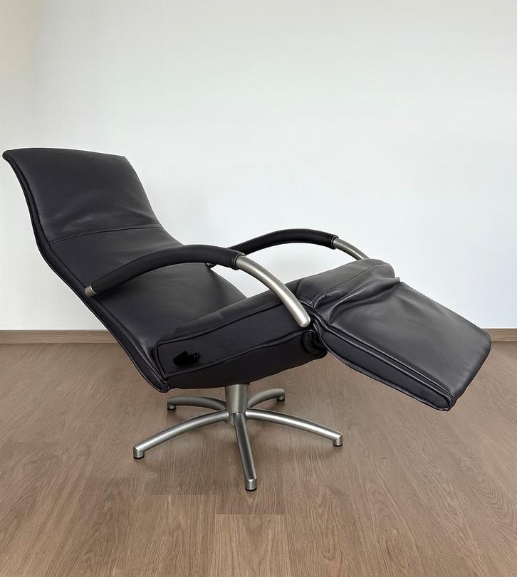 Design JORI Fauteuil Mensana, Huis en Inrichting, Fauteuils, Zo goed als nieuw, Leer, Metaal, 75 tot 100 cm, 125 tot 150 cm, Ophalen