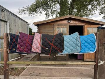 Dekjes lemieux en equestrian stockholm beschikbaar voor biedingen