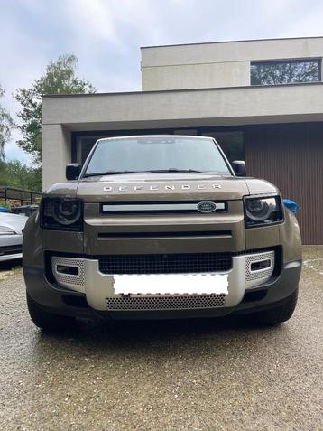 Defender P400 First Edition 6 zits