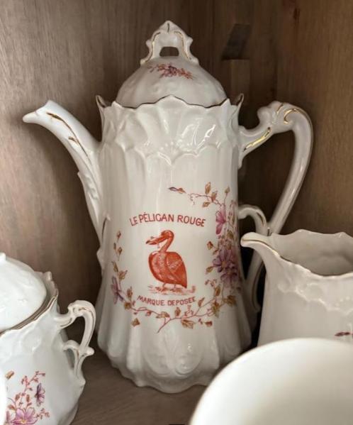 Rode Pelikaan koffieservies, Antiek en Kunst, Antiek | Servies compleet, Ophalen of Verzenden