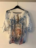 Witte blouse met bloemenprint, Kleding | Dames, Blouses en Tunieken, Ophalen of Verzenden, Zo goed als nieuw, Maat 38/40 (M), Wit