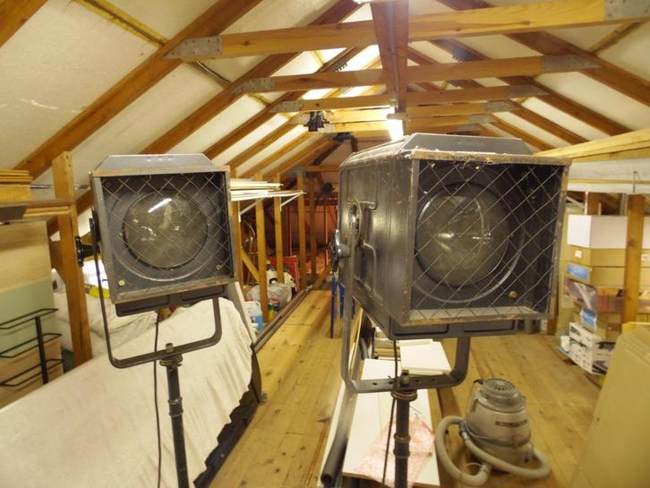 2 Vintage toneelspots, Muziek en Instrumenten, Theaterbelichting, Gebruikt, Ophalen