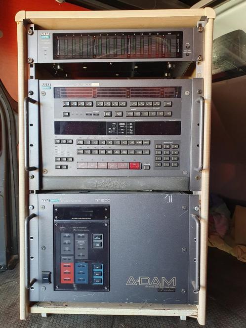 Akai Adam 12 sporen digitaal recorder + remote + meterbrug, Audio, Tv en Foto, Bandrecorder, Ophalen