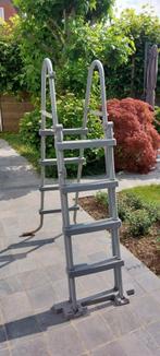 trapladder bestway, Ophalen, Ladder