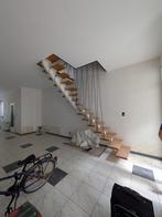 Binnentrap met een kwartslag, Doe-het-zelf en Bouw, Ophalen, Gebruikt, Trap, 2 tot 4 meter