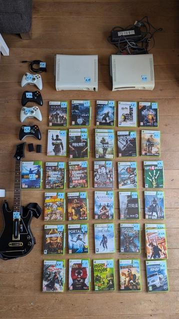 Xbox 360 met games, guitar Hero, controllers, etc.  beschikbaar voor biedingen